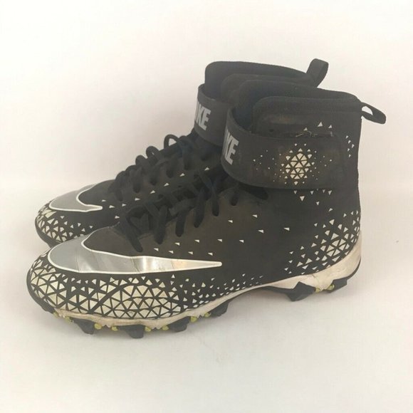 nike youth force savage shark